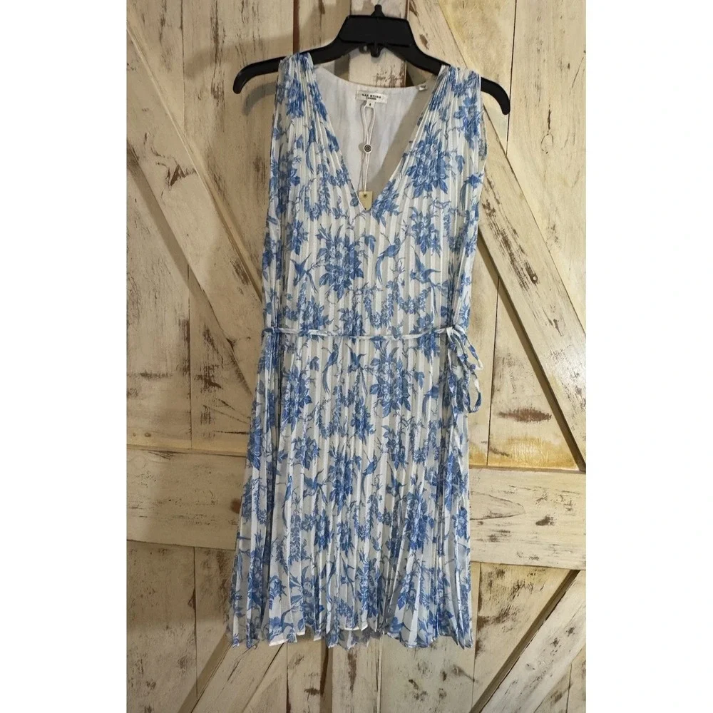 Max Studio Women V‎ neck Sleeveless Pleated Tie Dress Floral Bird Blue White New